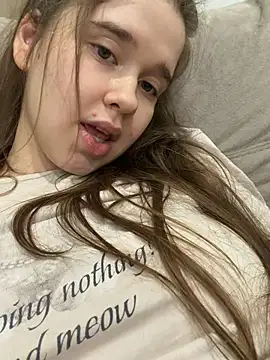 HornyGirlH