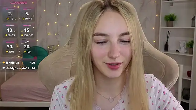 Shy_Polly