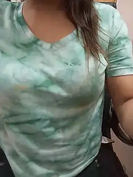 Tanha18 live cam preview