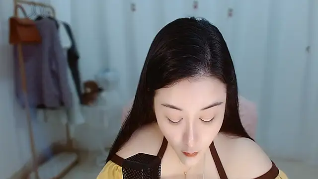 Amy-cnbaby live cam preview