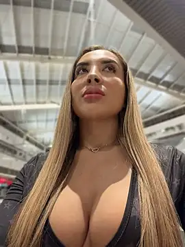 Alexa_seexy1