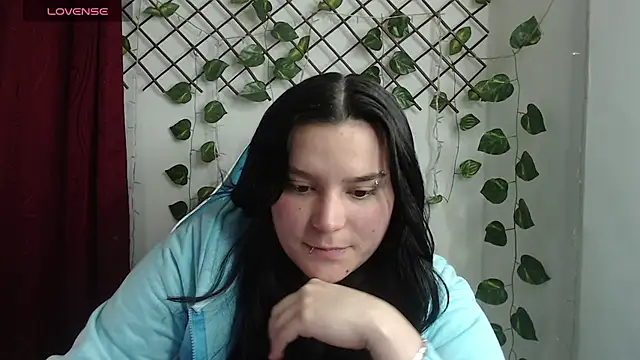 Nika_1_ live cam on StripChat