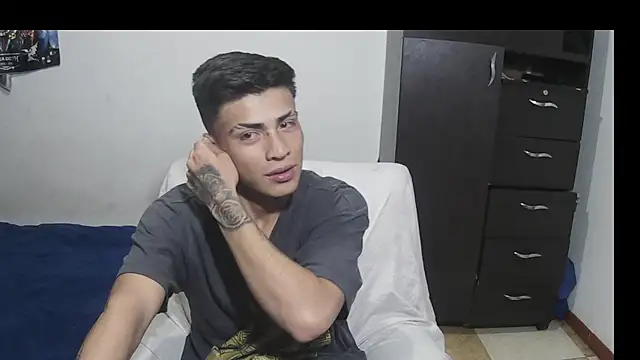 Fenix_hardcock