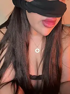 TerrificRevising live cam preview
