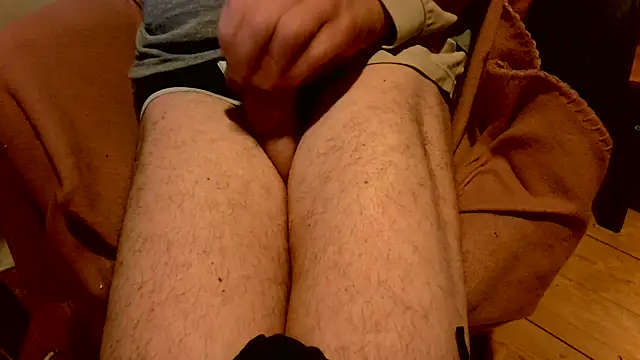 t0yforeskin (M mature) - neue toys für hier live zum steuern