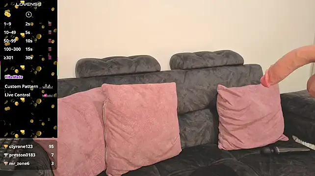 valery_adams1 live cam preview