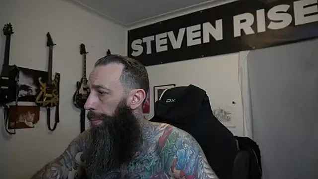 StevenRiseNYC live cam on StripChat