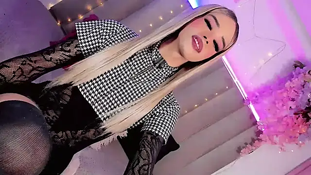 Nina_Keyli