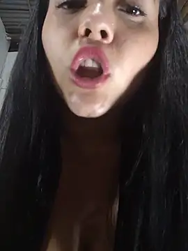karly_hot_