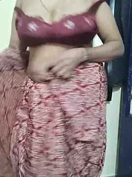 Raashi_Kannada_Telugu