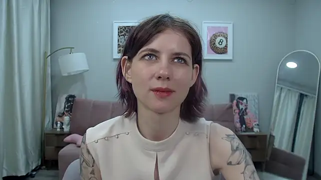 MarianBells live cam preview