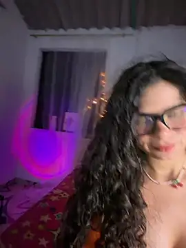 Simone_Miller webcam