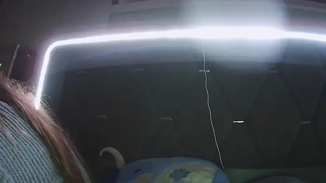 Angelk43 live cam preview