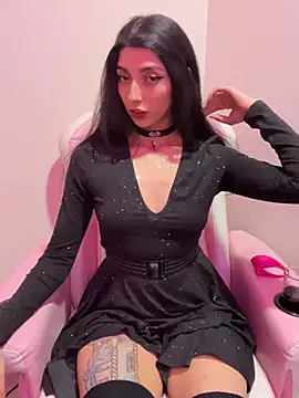 Felicia_smok3