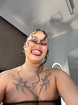 Isa__Blanc webcam