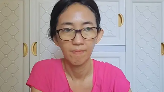 ClitGodess live cam on StripChat