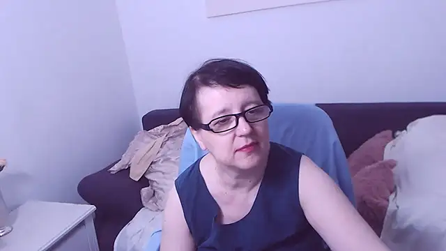 christarose (F mature) - Make my night amazing