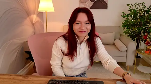 NoraHaynes live cam on StripChat
