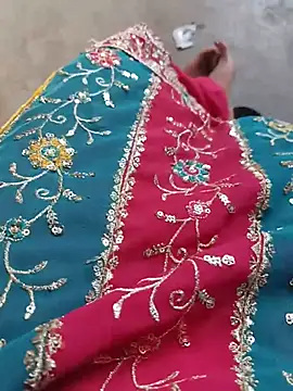 YOURBHABI143 live cam on StripChat