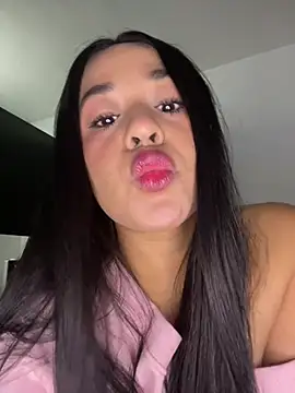 Aitana98_ live cam on StripChat