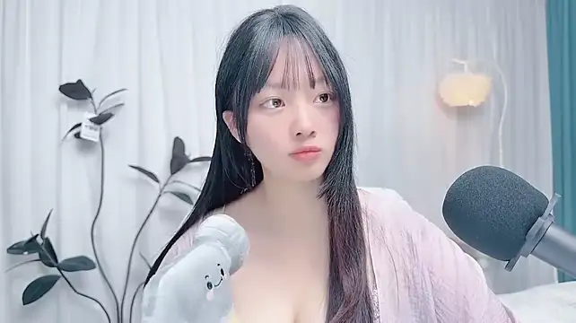 Winnie666999 webcam