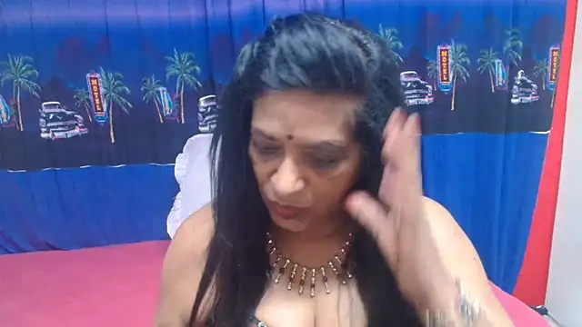 INDIANFUSION live cam on StripChat