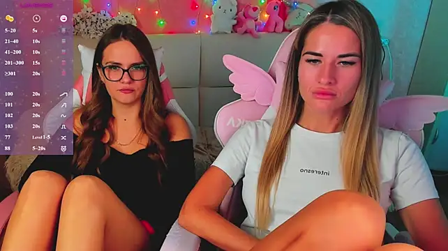 hotty_girls_here live sex cam