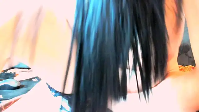 wowsquirtx live cam on StripChat