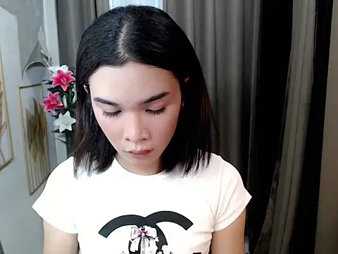 expensive_nadia
