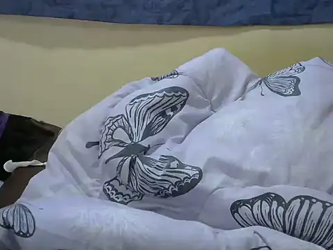 Lovely_chichi live cam preview