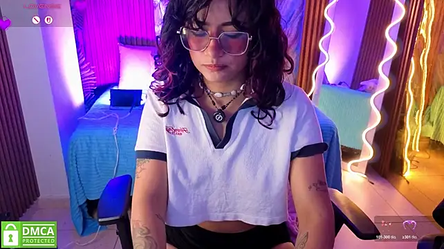 kristen_tay