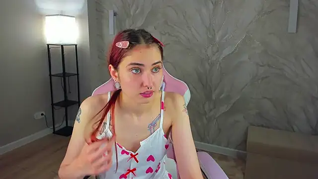 DiBunny live cam preview