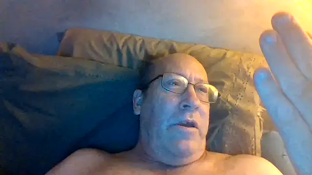 hornyrich69 live cam preview