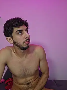 LeoyNicky98