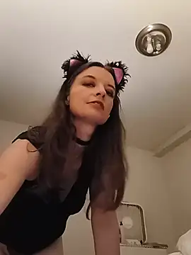 DaddysNaughtyGirl- live cam preview