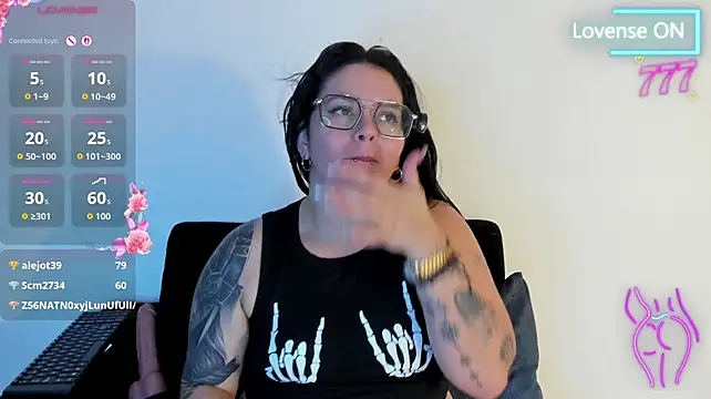 juana_valkiria webcam