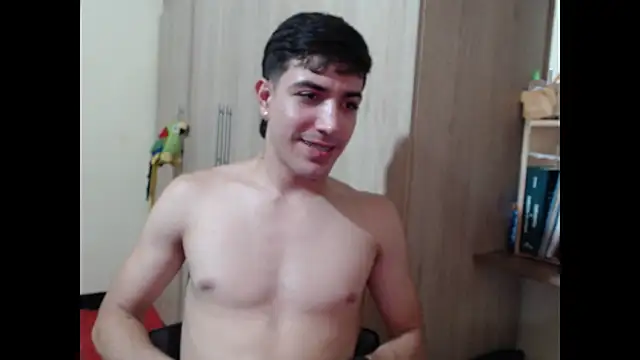 thiago_collins9 live cam on StripChat