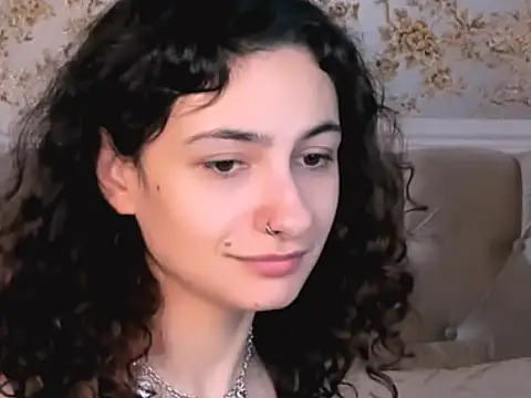 RIANA_SI live cam preview