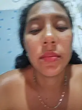 emily_fox01