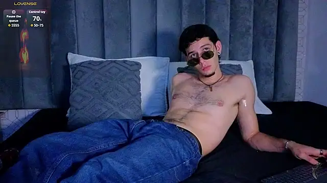 isaacblaze_