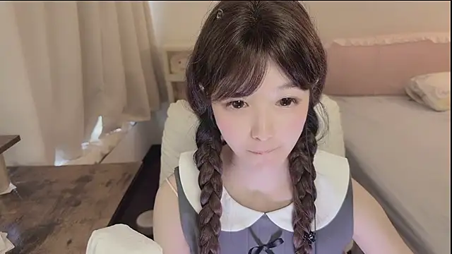 LL-66 live cam preview