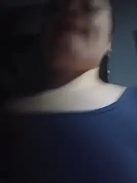 VickyyMoore live cam preview