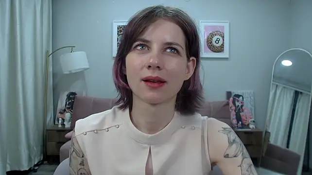 MarianBells live cam preview