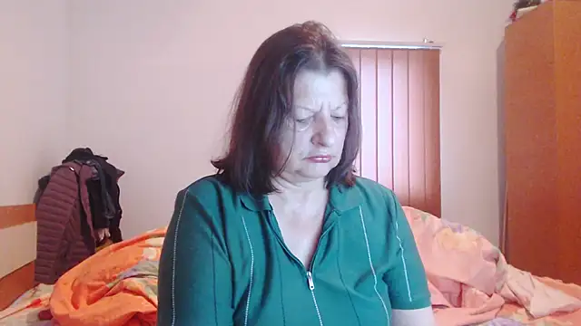 ExtasyMature live cam preview