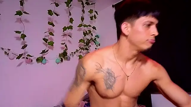 Austin_muscle webcam