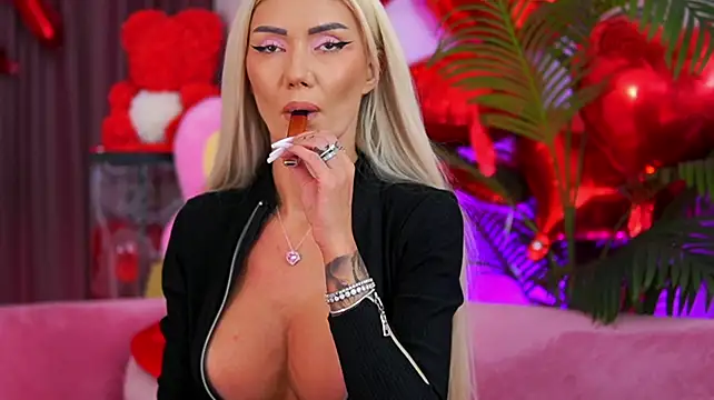 fallingangel live cam preview