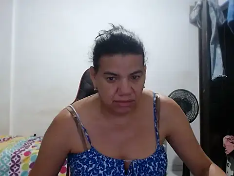 Adriana_0312 live cam preview