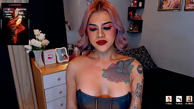 StellaStrong30 live cam preview