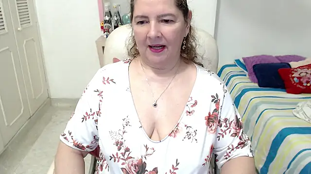 Leonela_69