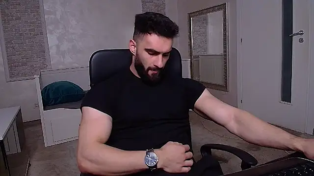 MicahLane on Stripchat